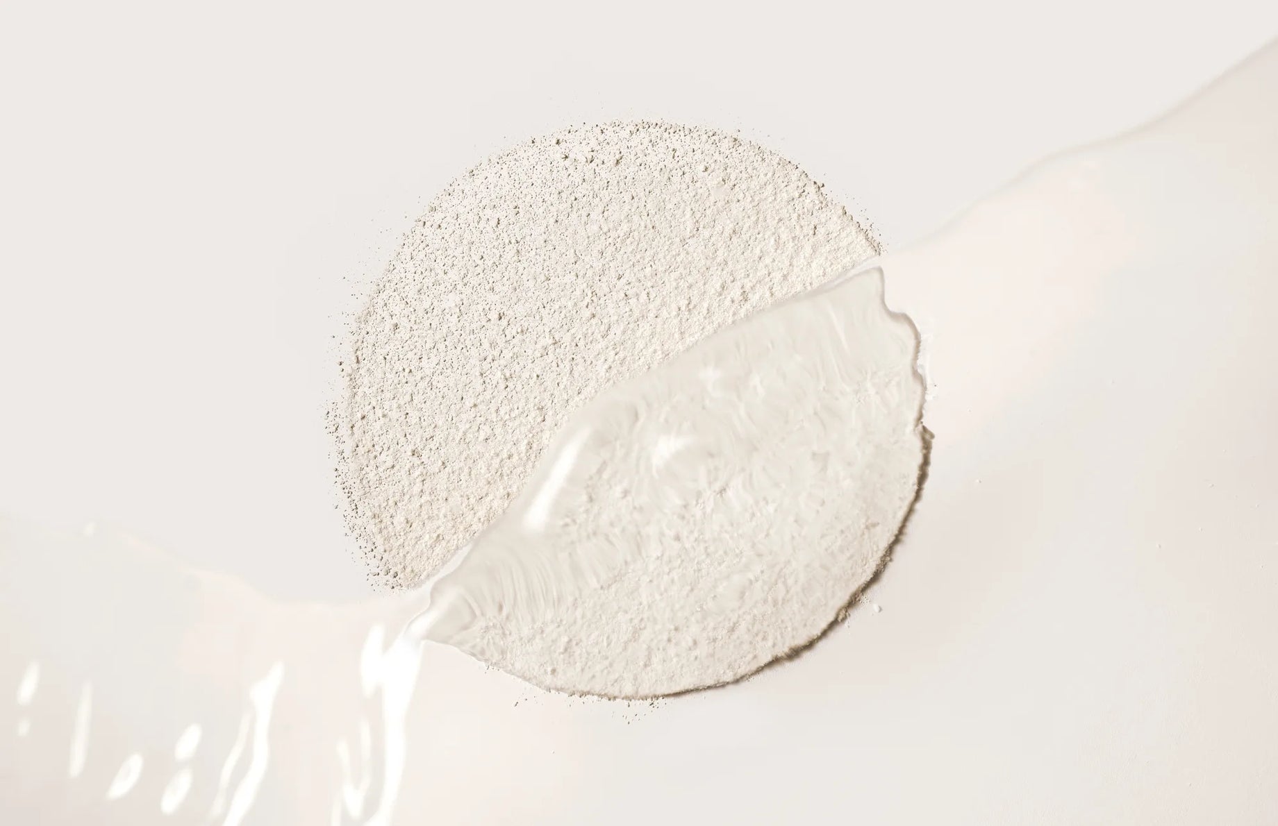 Close-up of probiotic supplement powder in a circular mound